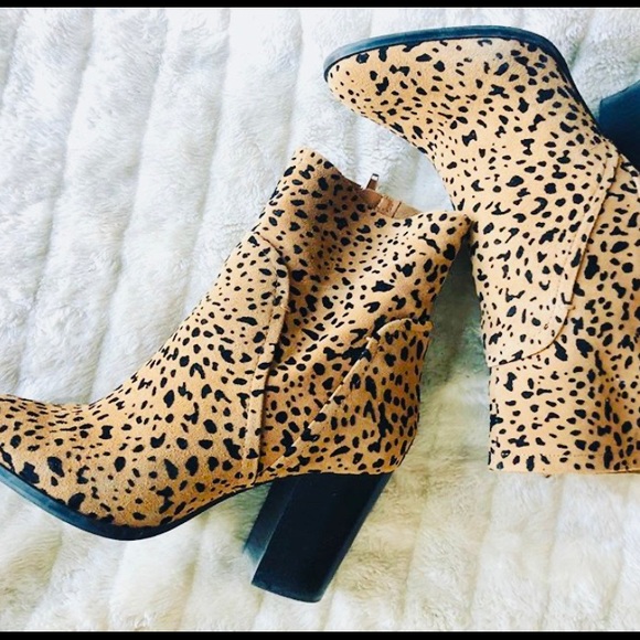 💥HP💥🆕Gibson & Latimer Lessonii Leopard Booties - Picture 6 of 9